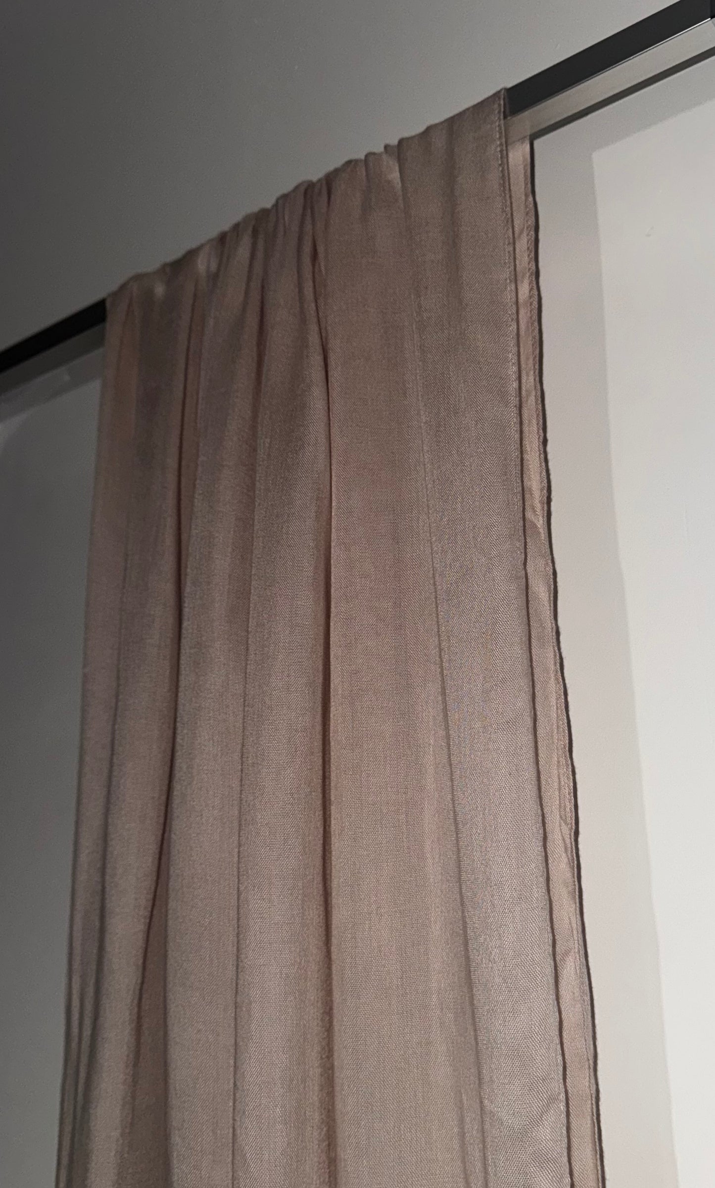 Ensemble modal amande