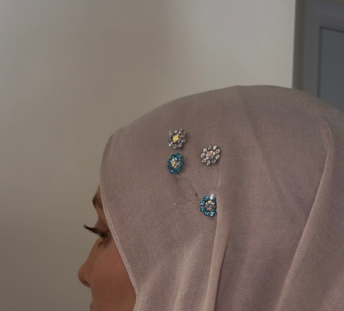 Sequin Flower hijab pins - Pack of 20
