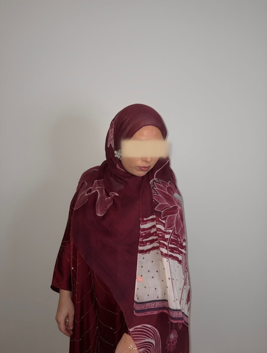 Laylat Al-Ward Printed Modal Hijab